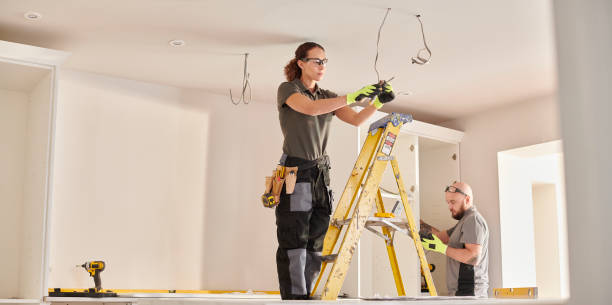 Best Electrician Near Me  in Hamshire, TX